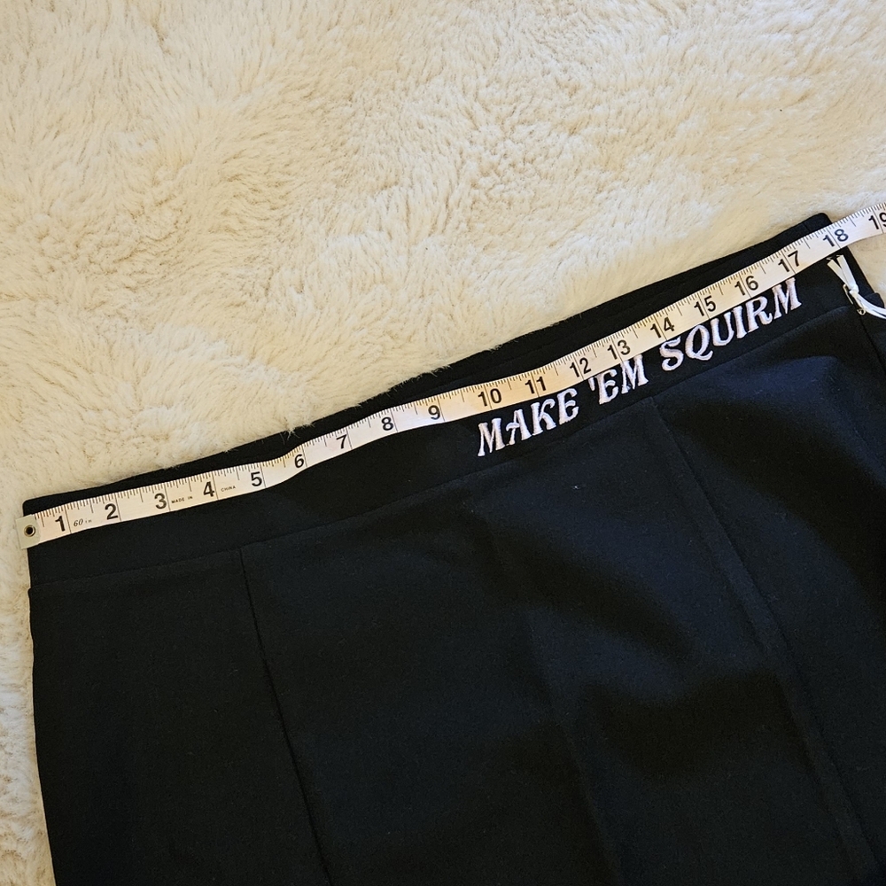 NWT Torrid Villains Ursula Pencil Skirt - Picture 6 of 8